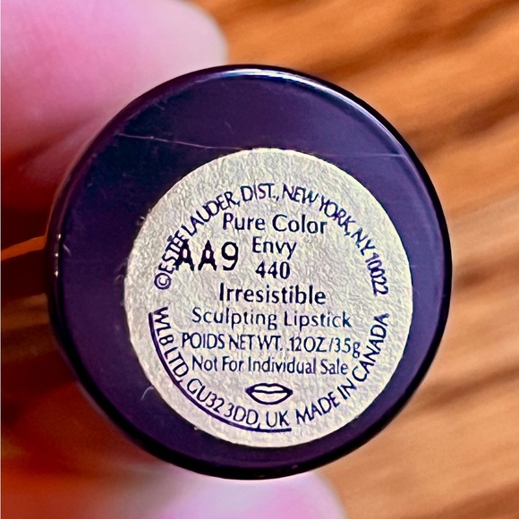 Estee Lauder Pure Color Envy Sculpting Lipstick  #440 Irresistible, 0.12 Ounce - Picture 4 of 4